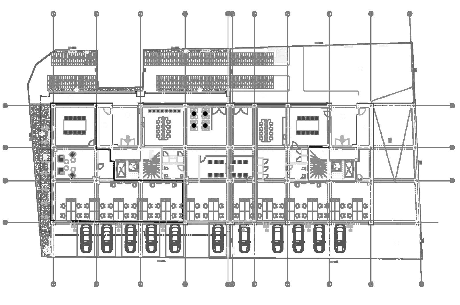 Floor plan: Two separate spaces of 300 m² each